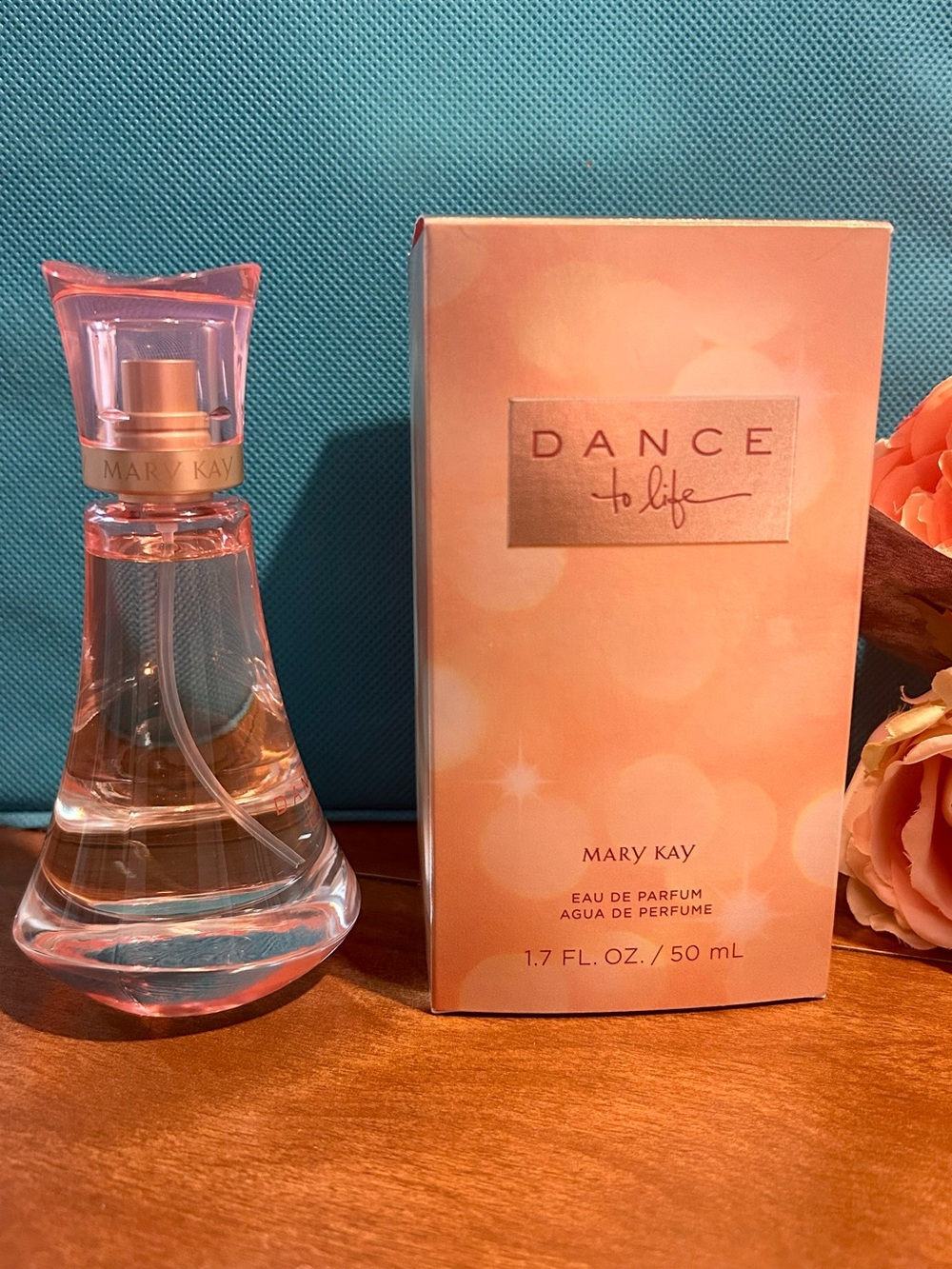Mary Kay Dance to Life Eau de Parfum - Peachy Coral Box with Pink Accents